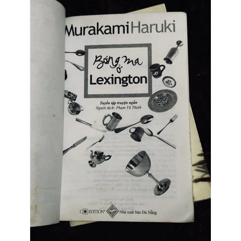 Combo bóng ma ở Lexington + những người đàn ông... 997866