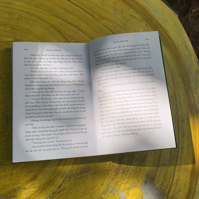 kẻ bị truy nã - JOHN LE CARRE 747684