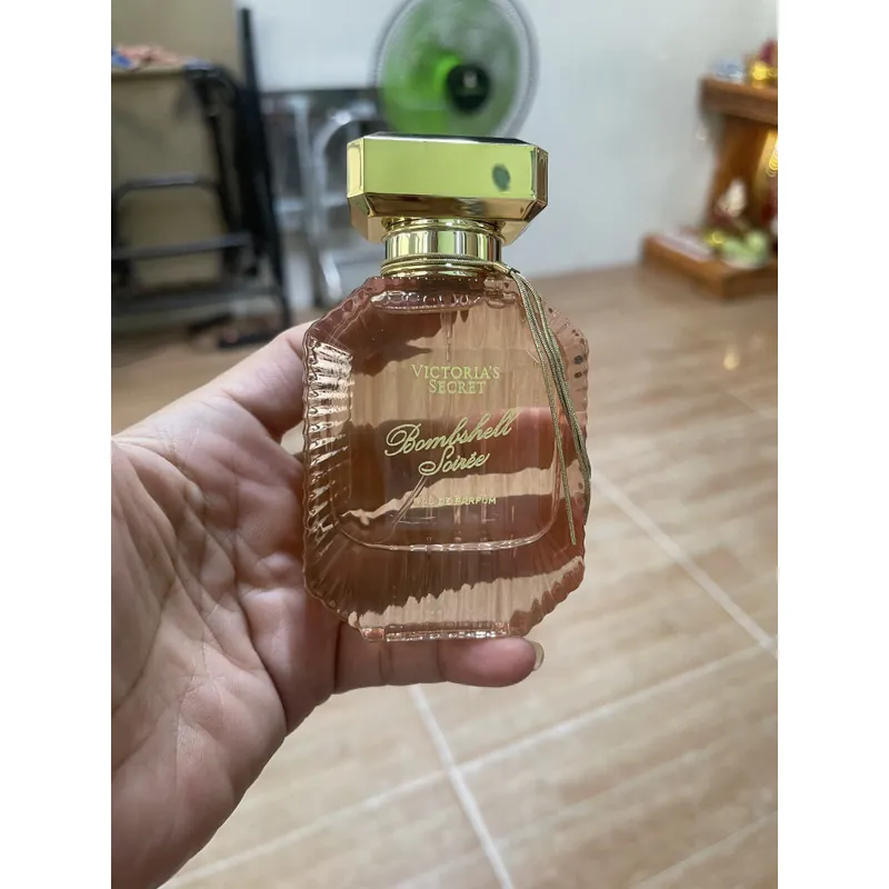 Dầu thơm mỹ chưa xài chia lại ạ 732815