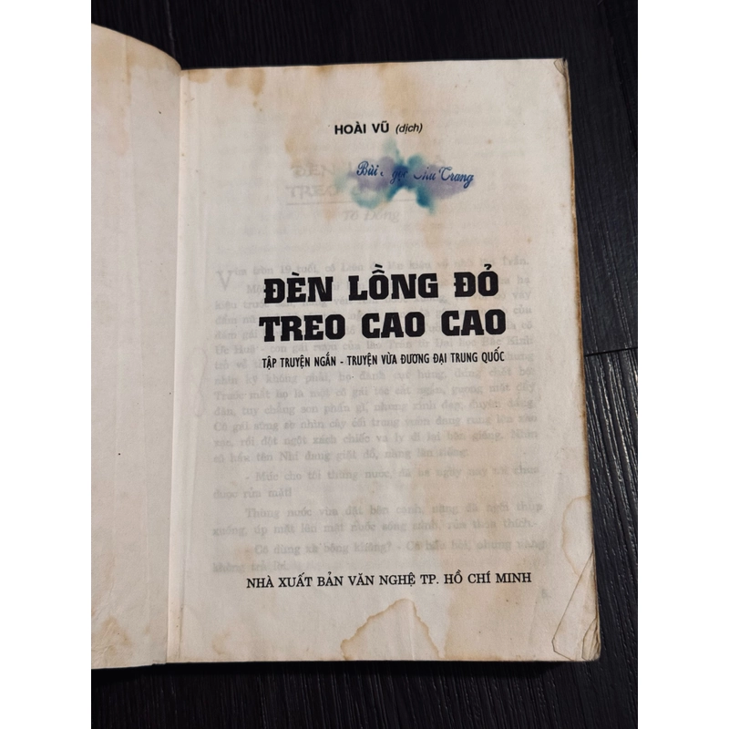 Đèn lồng đỏ treo cao cao (đọc mô tả) 524740