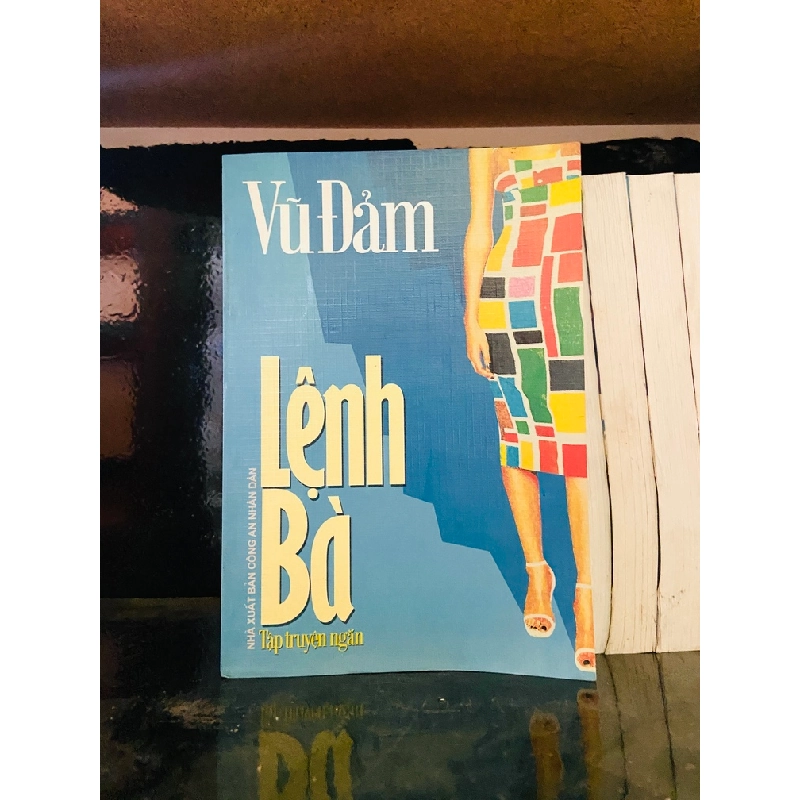 (Sách cũ SCGR) Lệnh Bà - Vũ Đảm - Văn học VAVOA1ST1-5 Blogmeo090426 1015693