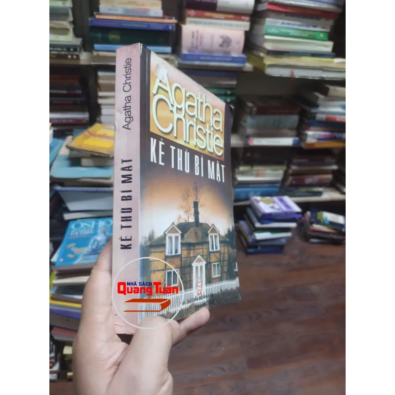 sách: Kẻ thù bí mật - Agatha Christie (A2) 573634