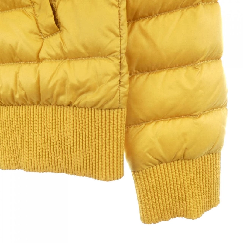 Áo khoác lông vũ MONCLER 639083