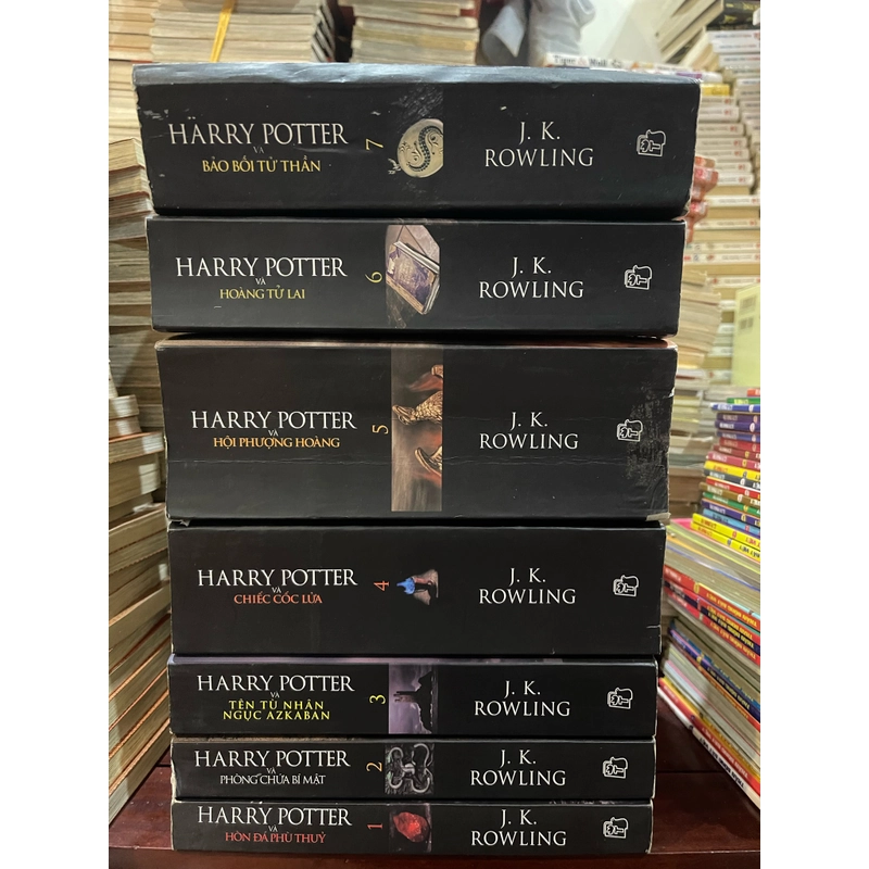 Harry Potter full bộ 7 tập bản bìa đen 325737