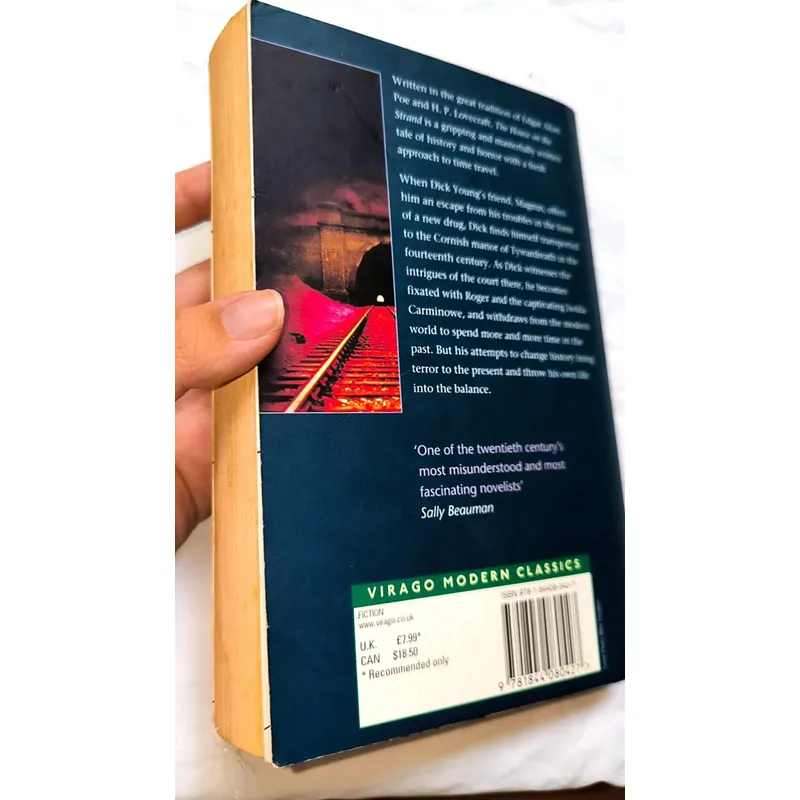 Daphne Du Maurier - The house in the strand  732662