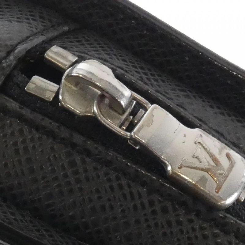 Louis Vuitton Taiga Baikal M30182 Túi xách - Hàng hiệu Chính hãng 763938