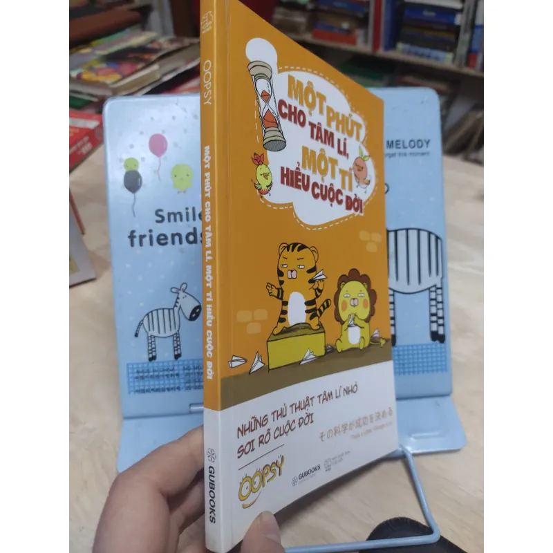 Sách: Một phút cho tâm lý, một tí hiểu cuộc đời - TG: Oopsy (B1) 783737