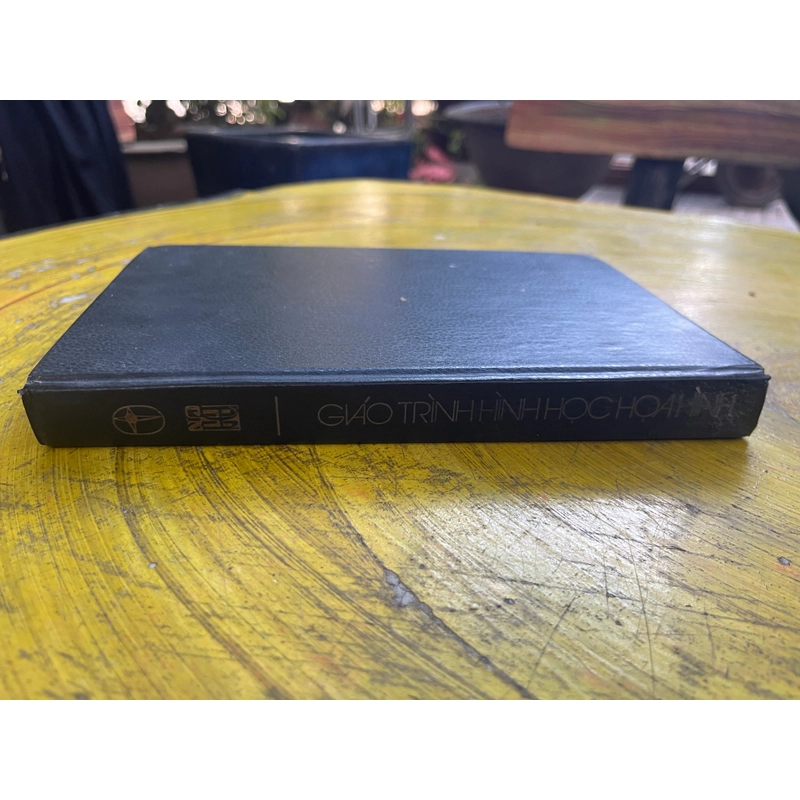 GIÁO TRÌNH HÌNH HỌC HOẠ HÌNH- V.O. GOÔCĐÔN CÙNG CỘNG SỰ 548508