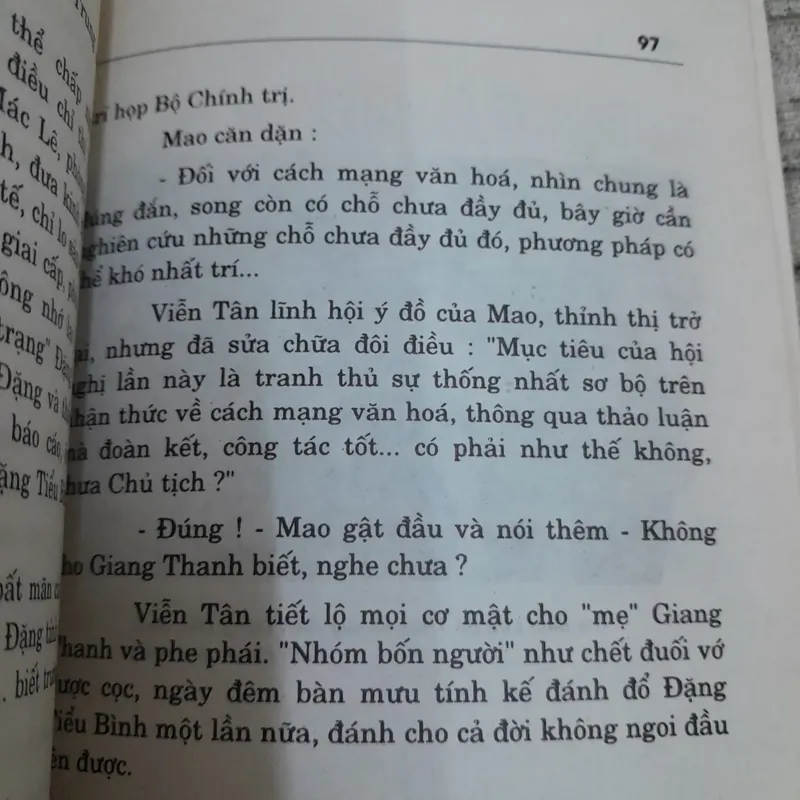 Đặng Tiểu Bình 3 lần vào ra Trung Nam Hải. Nguyên tác Lý Kiện. Thái Nguyễn Bạch Liên dịch 627709