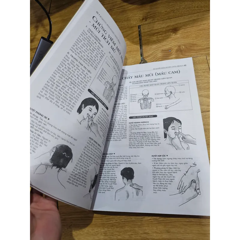 Bí quyết bấm huyệt chữa bệnh (sách photo) 674807