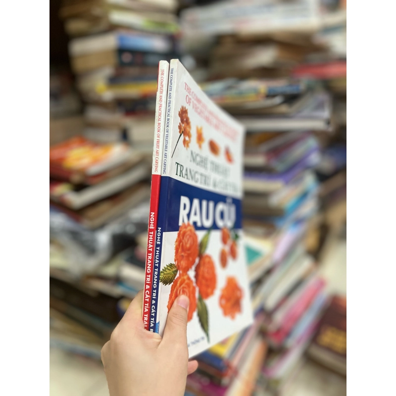 Combo 2 cuốn Nghệ thuật trang trí & cắt tỉa Trái Cây và Rau Củ 473221
