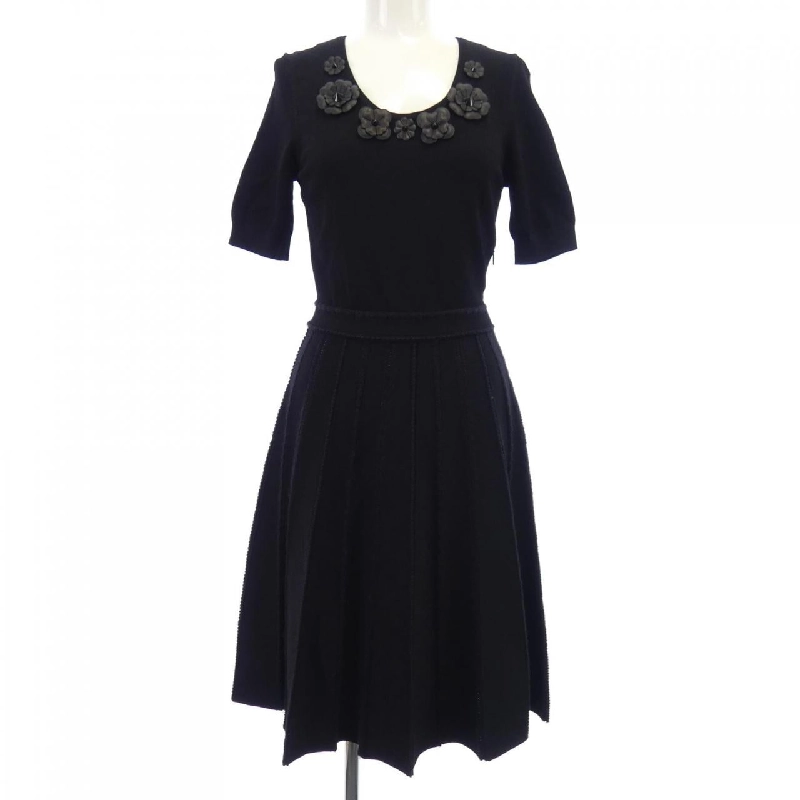 FENDI FZD981 0ZM Đầm 647011