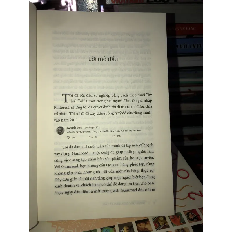 Ngựa lùn giữa đàn kỳ lân - Sahil Lavingia 778971