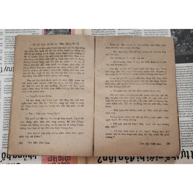 Tiểu thuyết CON MẮT THỜI GIAN - Đặng Thư Cưu 726775