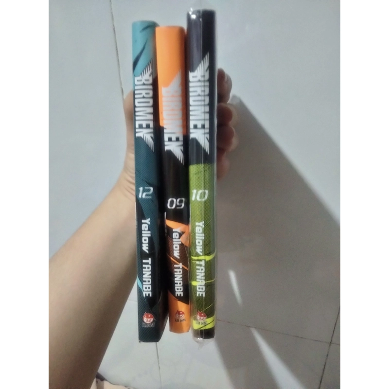Combo 3 tập 9,10,12 chỉ 21k truyện BIRDMEN (unseal) 468928