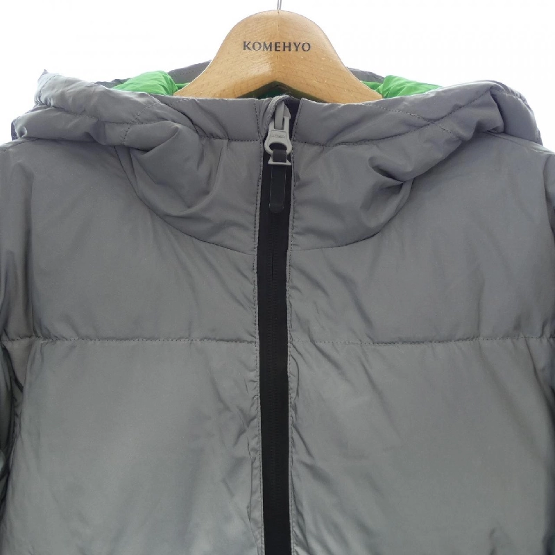 【Mã giảm giá】Áo khoác GUESS 633749