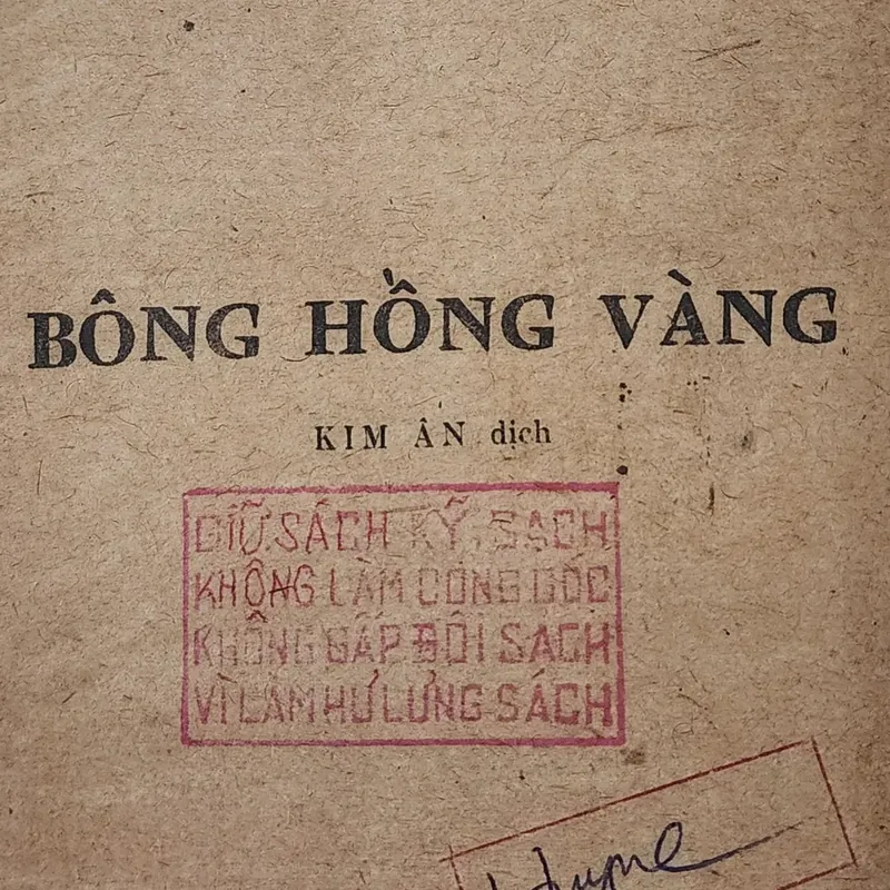 Konstantin Georgiyevich Paustovsky - tập truyện ngắn BÔNG HỒNG VÀNG 709260