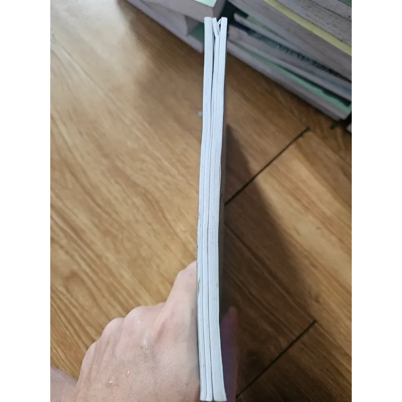 Thẳng tiến trên đường đời (sách photo)
 688310