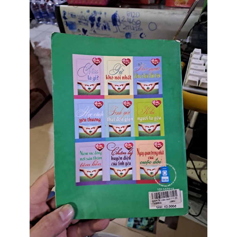 Khi người ta yêu VĂN HỌC HCM1008 919995