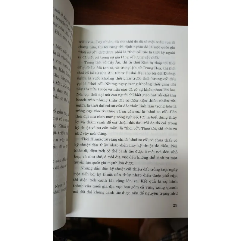 MƯỜI HAI NGƯỜI LẬP RA NƯỚC NHẬT - DỊCH: ĐẶNG LƯƠNG MÔ 706420