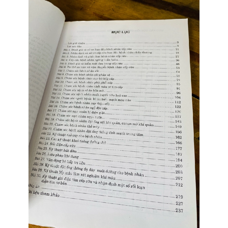 Điều dưỡng hồi sức cấp cứu - PGS.TS. Nguyễn Đạt Anh 191730