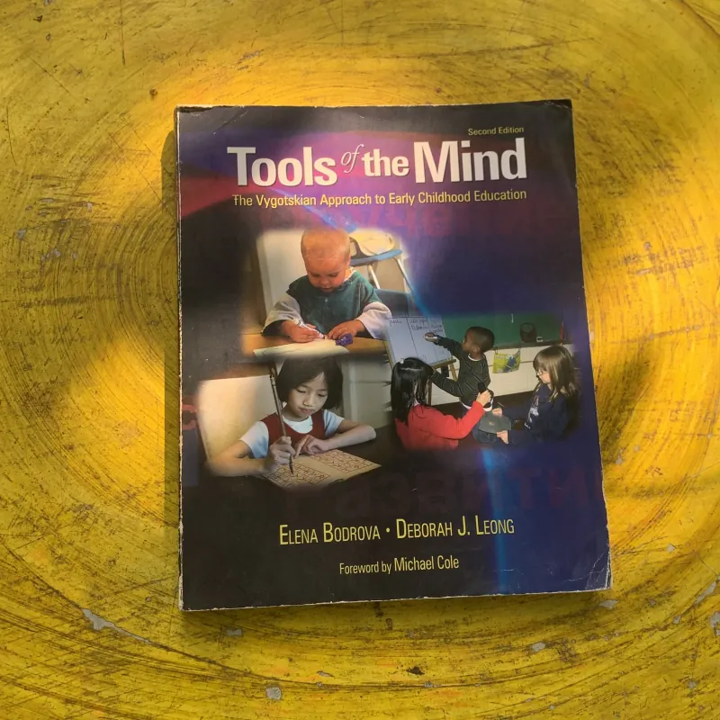 TOOLS OF THE MIND - ELENA BODROKA & DEBORAH J. LEONG 778977