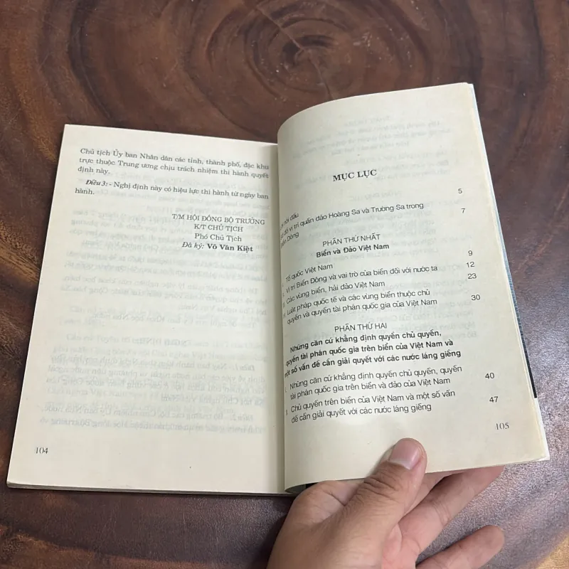 II Lịch Sử, Địa Lý: Sổ Tay Biển Đảo Việt Nam - 1996 1008425