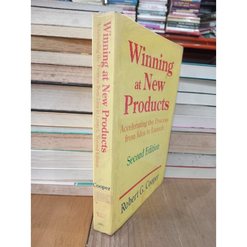 Winning at New Products - Robert G. Cooper 702410