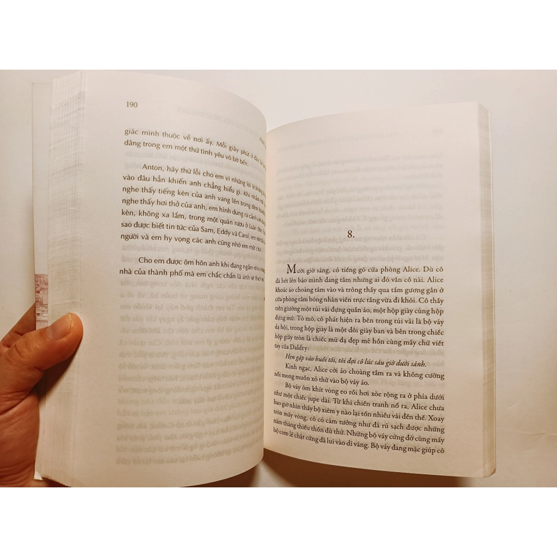 Chuyến Du Hành Kỳ Lạ Của Ngài Daldry - Marc Levy 477558