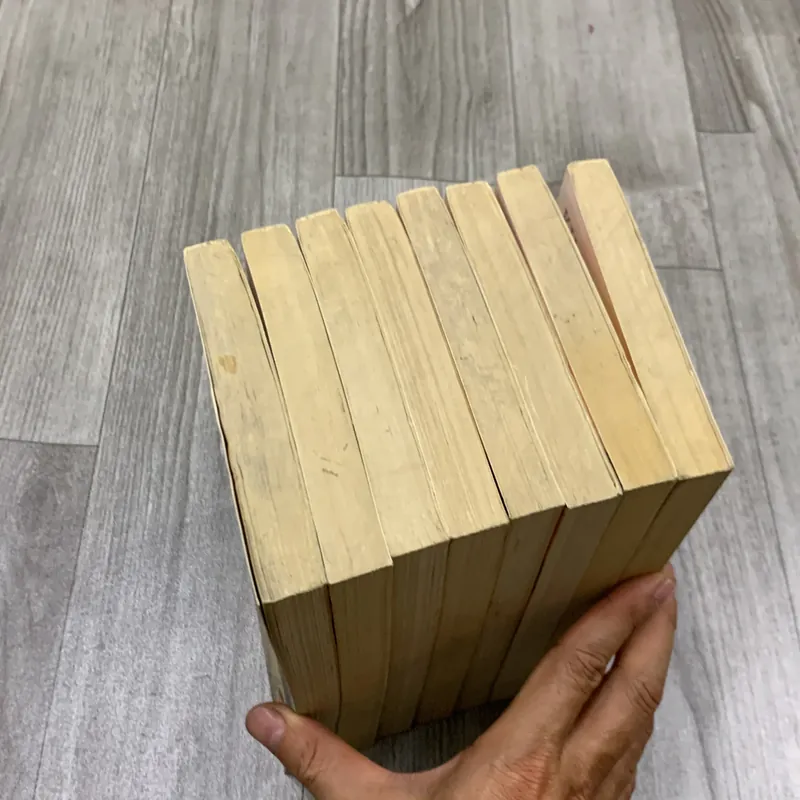 Ỷ thiên đồ long ký - kim dung. Bộ 8 tập. 4a4 722462