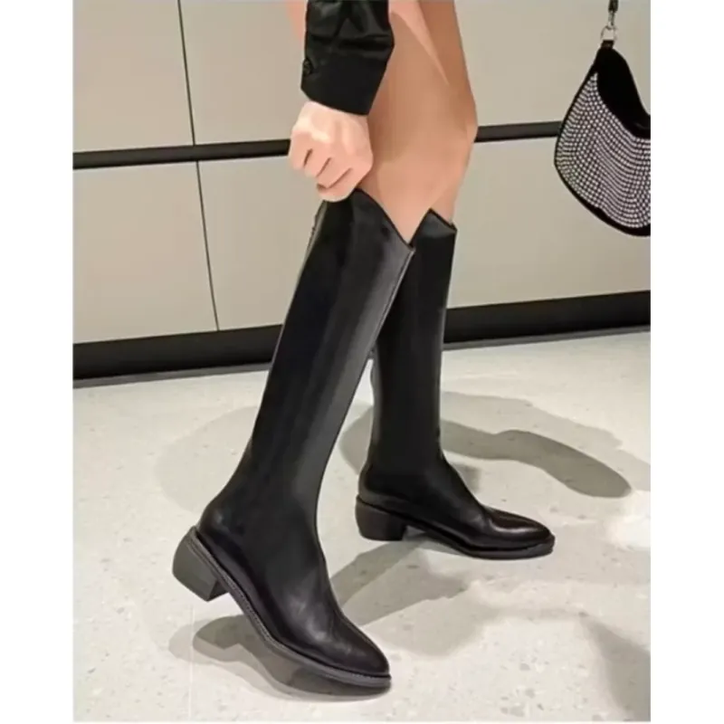 Giày bốt nữ cao cổ 36-37 đen mới 1026155