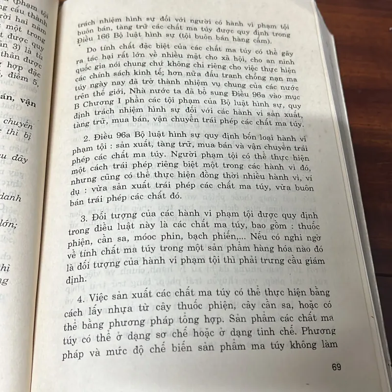 [luật- chính trị] Bình luận khoa học bộ luật hình sự 1985 932184