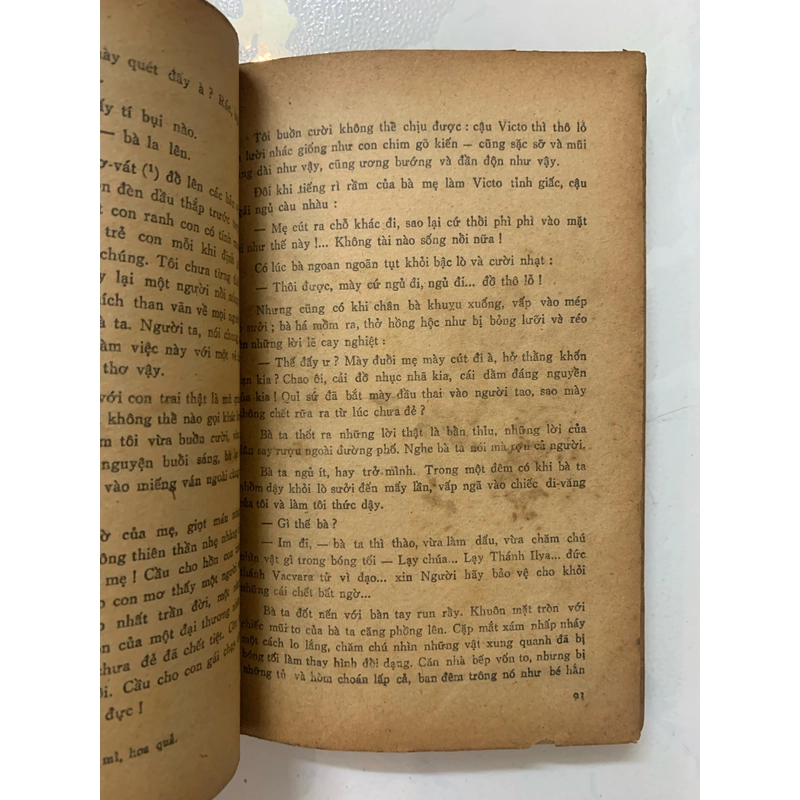 Kiếm sống Mãim Gorky phiên bản cổ 1976 464482