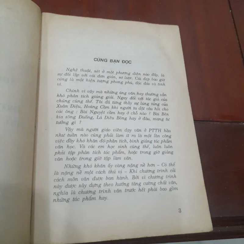 Những bài văn HAY VÀ KHÓ trong chương trình phổ thông trung học 994940