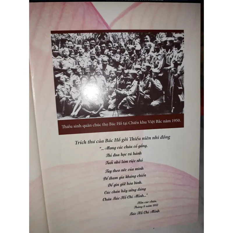 Hạt Giống Đỏ - Chuyện về Thiếu sinh quân miền Đông Nam Bộ 643309