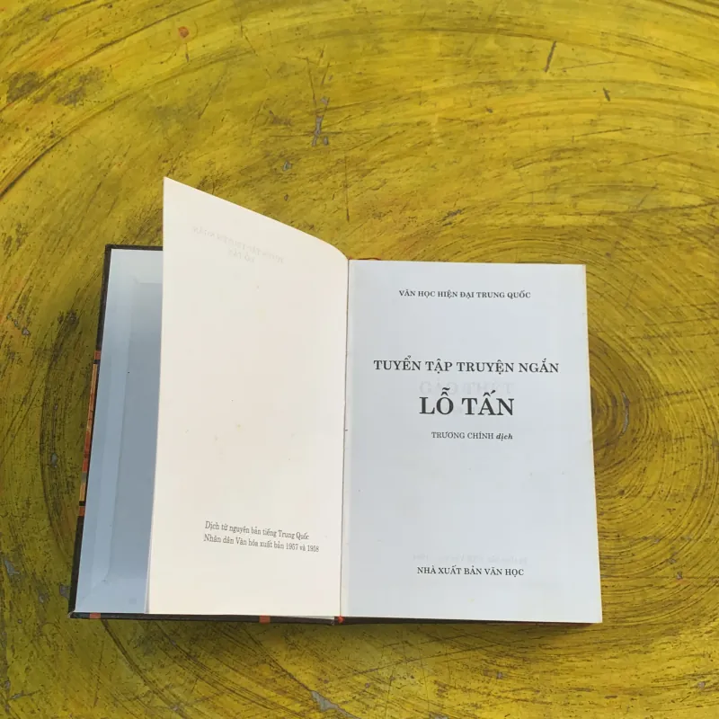 TUYỂN TẬP TRUYỆN NGẮN LỖ TẤN  782477