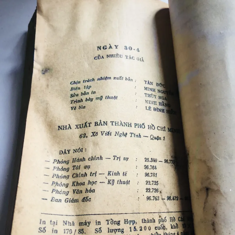 Ba mươi tháng tư  571903