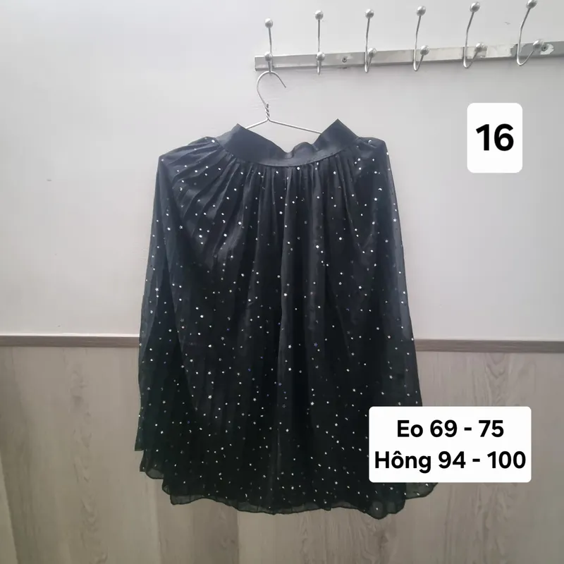 Chân váy đồng giá 49K 570520