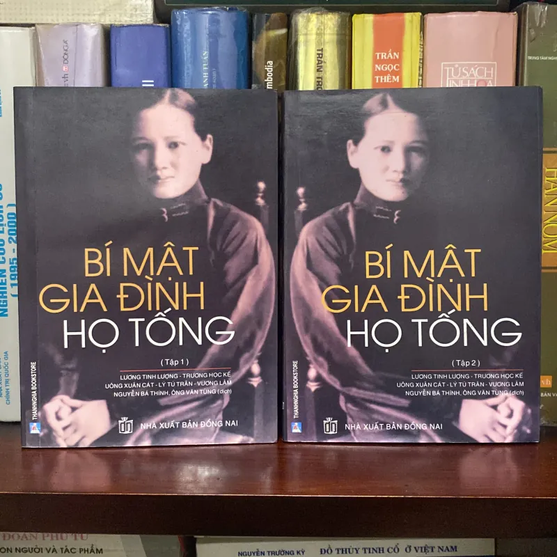 BÍ MẬT GIA ĐÌNH HỌ TỐNG, TẬP 1 + TẬP 2 (XB 2010) 1010275