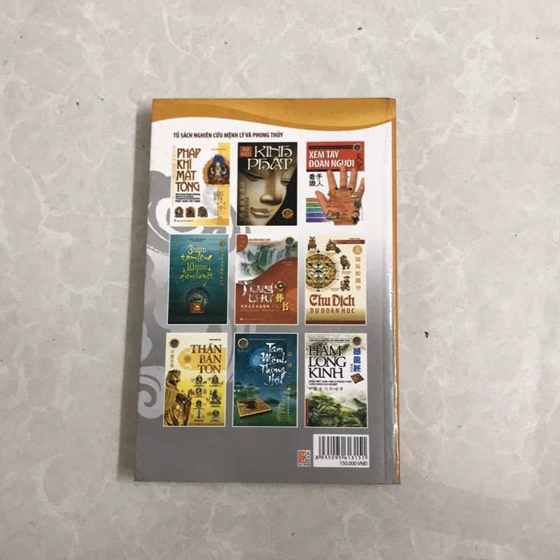 Liễu Trang Thần Tướng - chỉ có vài vết ố, còn lại rất chuẩn 146937