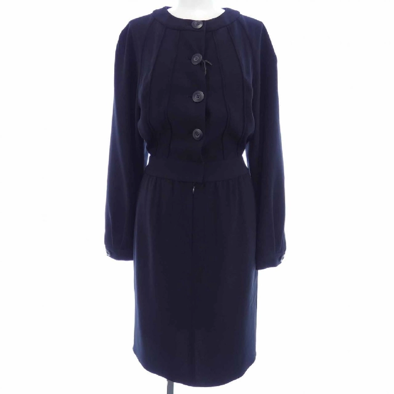 Emporio Armani ワンピース 647377