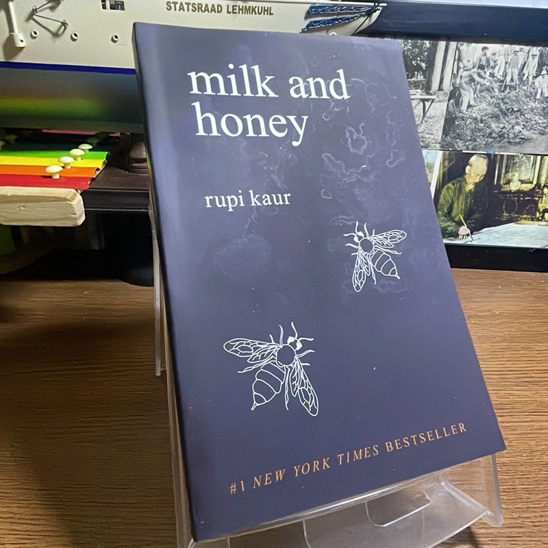 Milk and honey Rupi Kaur 450380