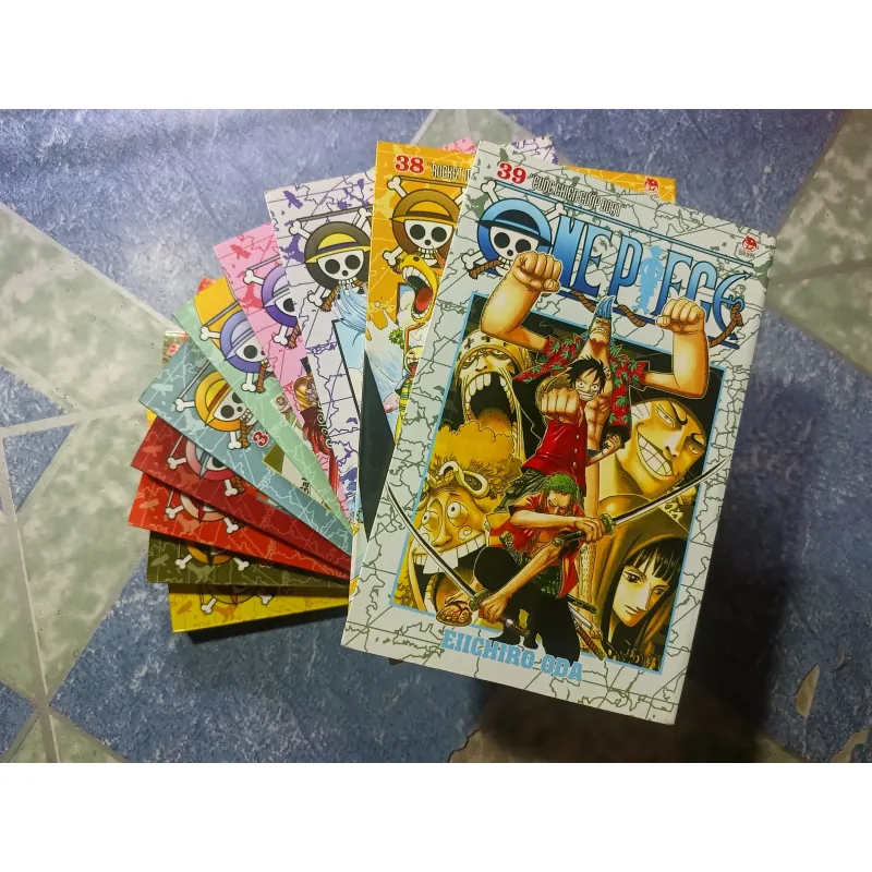 Combo One Piece 109 tập + One Piece Lucky 77 1006779