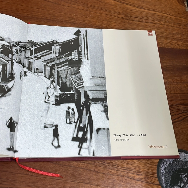 II Sách Khổ Lớn: Hội An _ Ngày Ấy (Tranh Ảnh Màu) - 2014 507698