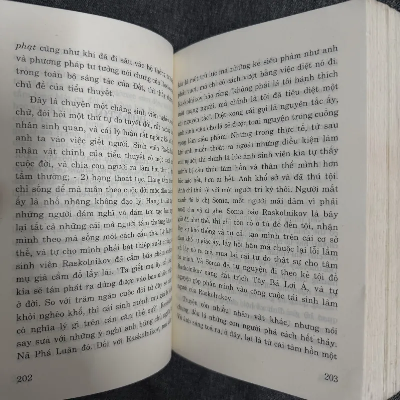 Nguyễn Tuân bàn về văn học nghệ thuật 926226