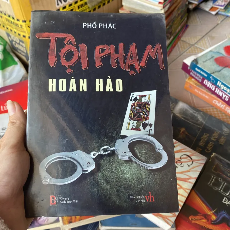 Tội Phạm Hoàn Hảo (tác giả Phổ Phác).  790811