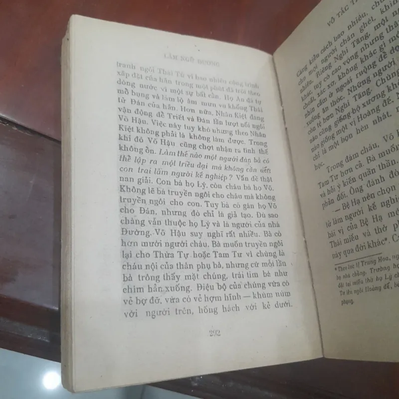 LÂM NGỮ ĐƯỜNG - Tình sử VÕ TẮC THIÊN 1021121