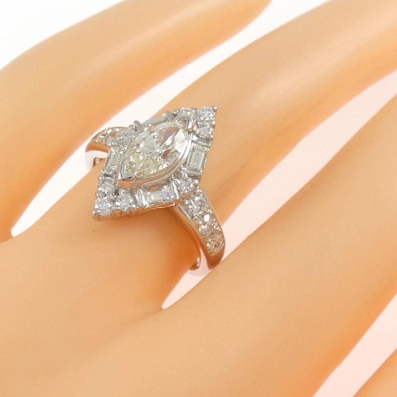 Nhẫn kim cương PT900 0.747CT - Hàng hiệu Authentic 848318