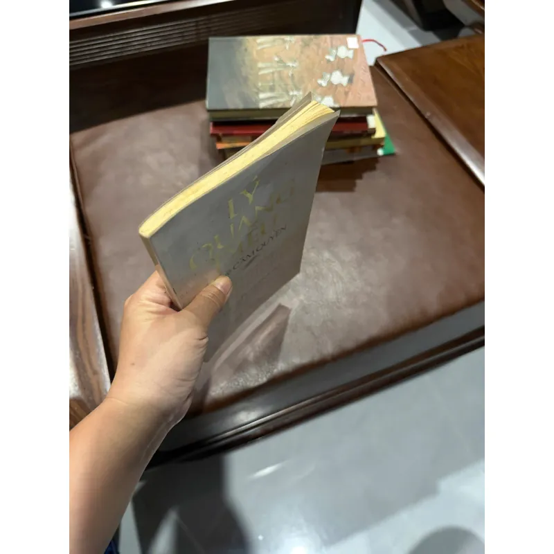 LÝ QUANG DIỆU – BÀN VỀ CẦM QUYỀN- K5 1044610