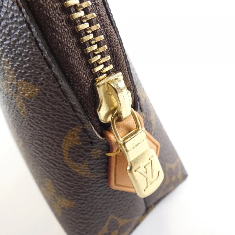 Túi xách Louis Vuitton Monogram Pochette Cosmetic MM M47353 623408